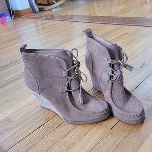 Suede Tan Boots